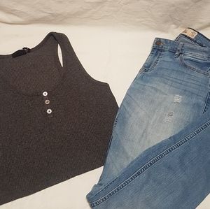 🎄Urban Outfitters Grey Cropped Tank